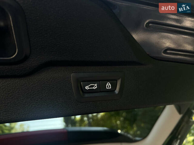 Сірий БМВ Х5, об'ємом двигуна 2 л та пробігом 196 тис. км за 26500 $, фото 15 на Automoto.ua