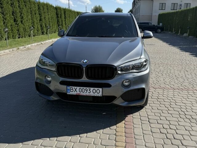 Серый БМВ Х5, объемом двигателя 3 л и пробегом 278 тыс. км за 28500 $, фото 12 на Automoto.ua