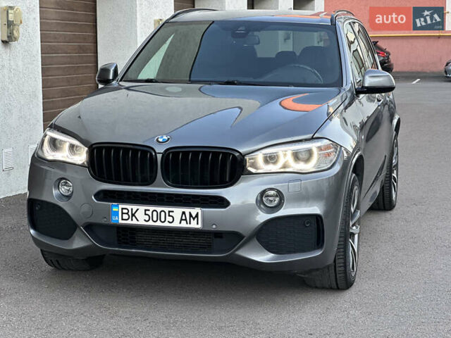Серый БМВ Х5, объемом двигателя 2.99 л и пробегом 256 тыс. км за 30500 $, фото 8 на Automoto.ua