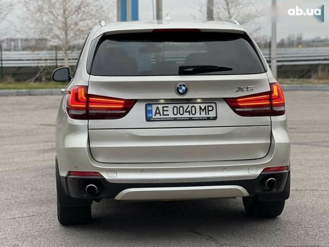 Серый БМВ Х5, объемом двигателя 3 л и пробегом 145 тыс. км за 22500 $, фото 26 на Automoto.ua
