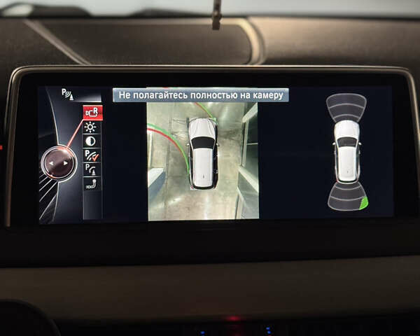 Сірий БМВ Х5, об'ємом двигуна 2.99 л та пробігом 302 тис. км за 27500 $, фото 31 на Automoto.ua