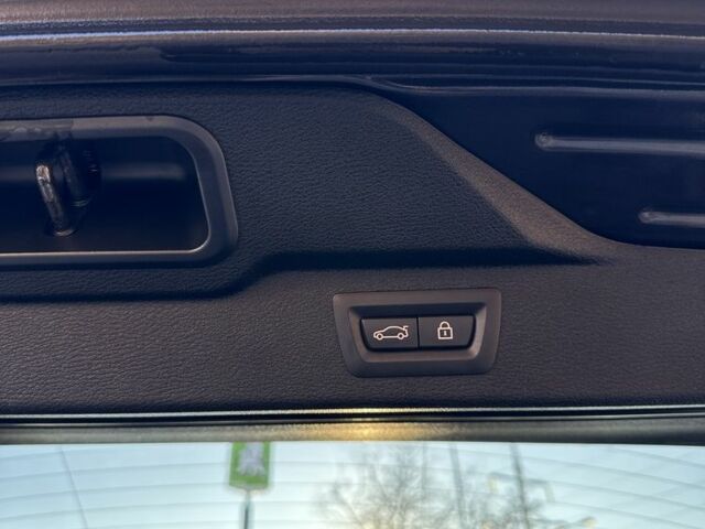 Сірий БМВ Х5, об'ємом двигуна 3 л та пробігом 241 тис. км за 25700 $, фото 21 на Automoto.ua