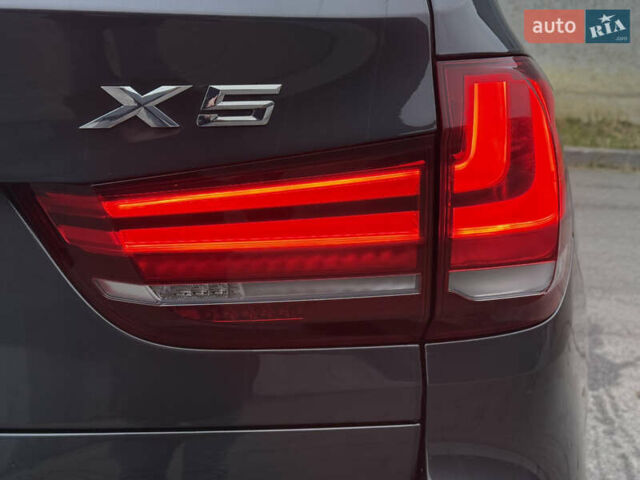 Серый БМВ Х5, объемом двигателя 2.99 л и пробегом 259 тыс. км за 27999 $, фото 8 на Automoto.ua