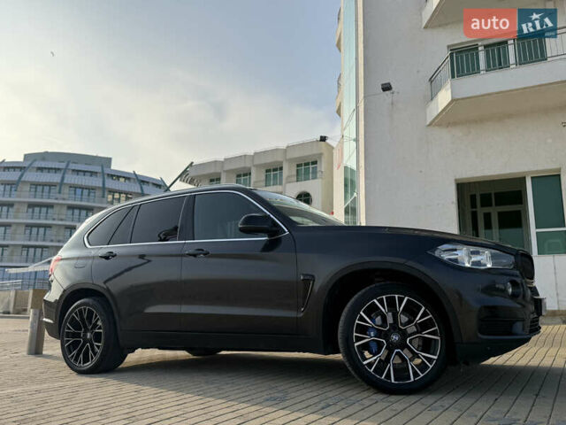 Сірий БМВ Х5, об'ємом двигуна 2 л та пробігом 180 тис. км за 25800 $, фото 13 на Automoto.ua