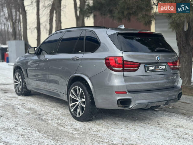 Серый БМВ Х5, объемом двигателя 3 л и пробегом 178 тыс. км за 23999 $, фото 5 на Automoto.ua