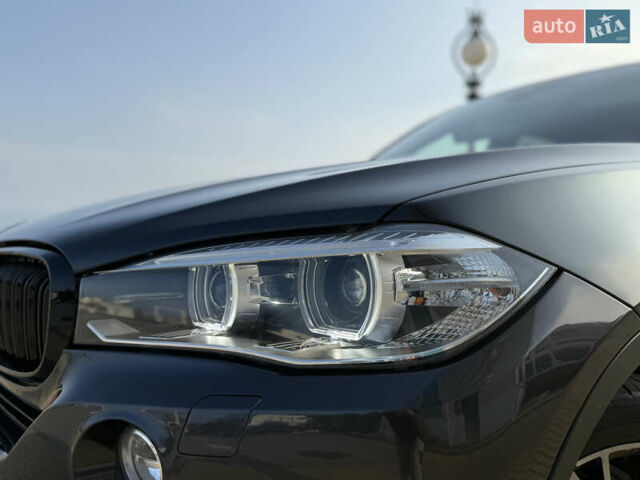 Сірий БМВ Х5, об'ємом двигуна 2 л та пробігом 180 тис. км за 25800 $, фото 4 на Automoto.ua