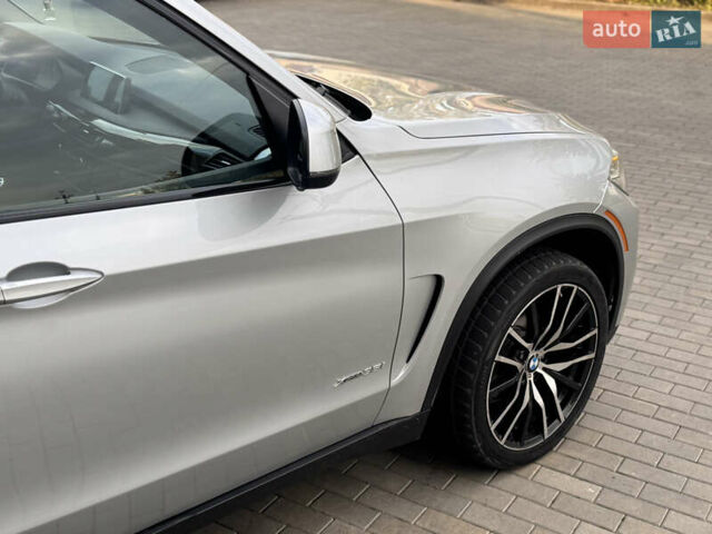 Серый БМВ Х5, объемом двигателя 3 л и пробегом 161 тыс. км за 21990 $, фото 20 на Automoto.ua