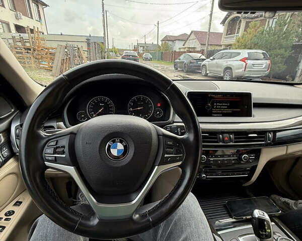 Серый БМВ Х5, объемом двигателя 2.98 л и пробегом 187 тыс. км за 25500 $, фото 9 на Automoto.ua