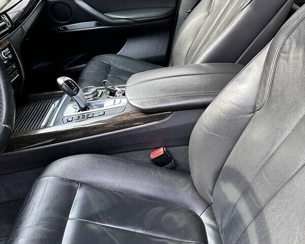 Серый БМВ Х5, объемом двигателя 2.98 л и пробегом 218 тыс. км за 20500 $, фото 36 на Automoto.ua