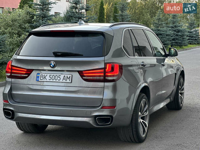 Серый БМВ Х5, объемом двигателя 2.99 л и пробегом 256 тыс. км за 30500 $, фото 12 на Automoto.ua