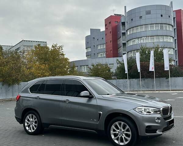 Серый БМВ Х5, объемом двигателя 2.98 л и пробегом 164 тыс. км за 25500 $, фото 3 на Automoto.ua