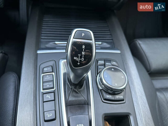 Серый БМВ Х5, объемом двигателя 2.99 л и пробегом 256 тыс. км за 30500 $, фото 45 на Automoto.ua