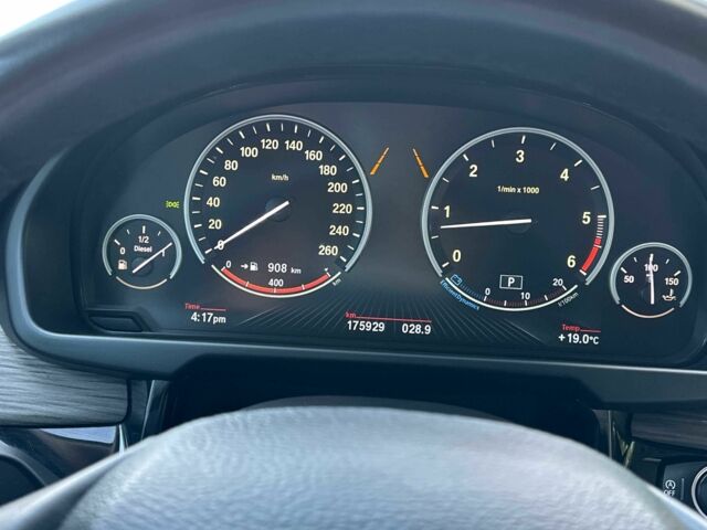 Серый БМВ Х5, объемом двигателя 3 л и пробегом 175 тыс. км за 31000 $, фото 7 на Automoto.ua