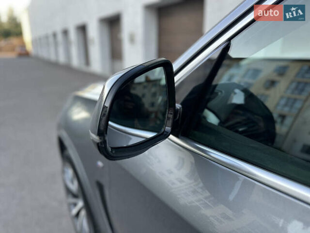 Серый БМВ Х5, объемом двигателя 2.99 л и пробегом 256 тыс. км за 30500 $, фото 17 на Automoto.ua