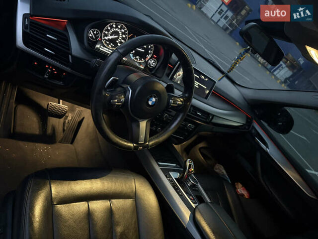 Сірий БМВ Х5, об'ємом двигуна 3 л та пробігом 244 тис. км за 19900 $, фото 28 на Automoto.ua