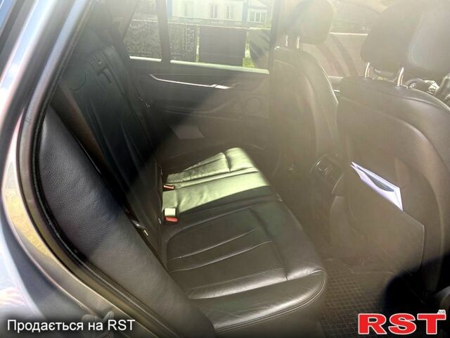 Серый БМВ Х5, объемом двигателя 3 л и пробегом 308 тыс. км за 28000 $, фото 3 на Automoto.ua