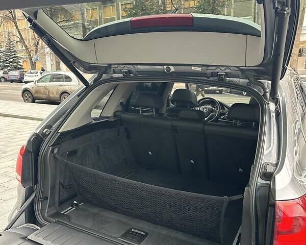 Серый БМВ Х5, объемом двигателя 2.98 л и пробегом 164 тыс. км за 25500 $, фото 88 на Automoto.ua