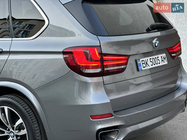 Серый БМВ Х5, объемом двигателя 2.99 л и пробегом 256 тыс. км за 30500 $, фото 11 на Automoto.ua