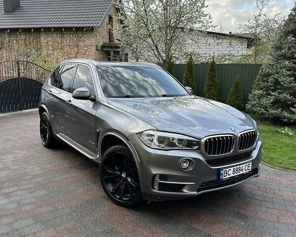 Серый БМВ Х5, объемом двигателя 2.98 л и пробегом 218 тыс. км за 20500 $, фото 2 на Automoto.ua