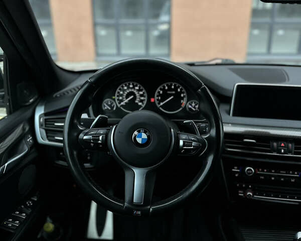 Серый БМВ Х5, объемом двигателя 2 л и пробегом 219 тыс. км за 20999 $, фото 8 на Automoto.ua