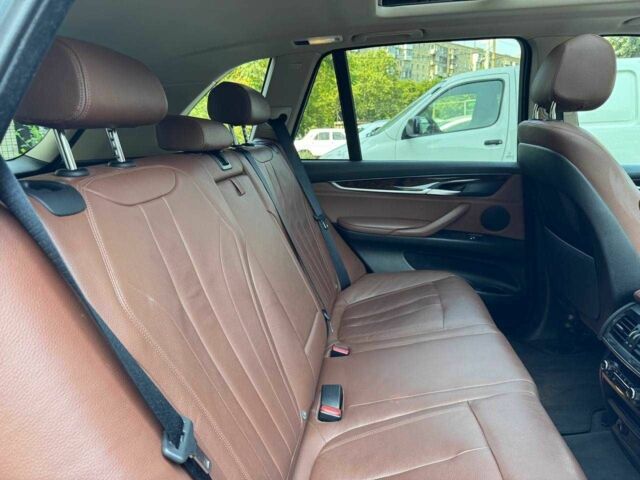 Серый БМВ Х5, объемом двигателя 2 л и пробегом 160 тыс. км за 24900 $, фото 7 на Automoto.ua