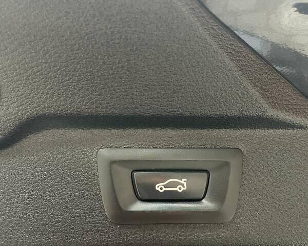 Серый БМВ Х5, объемом двигателя 3 л и пробегом 222 тыс. км за 31500 $, фото 14 на Automoto.ua