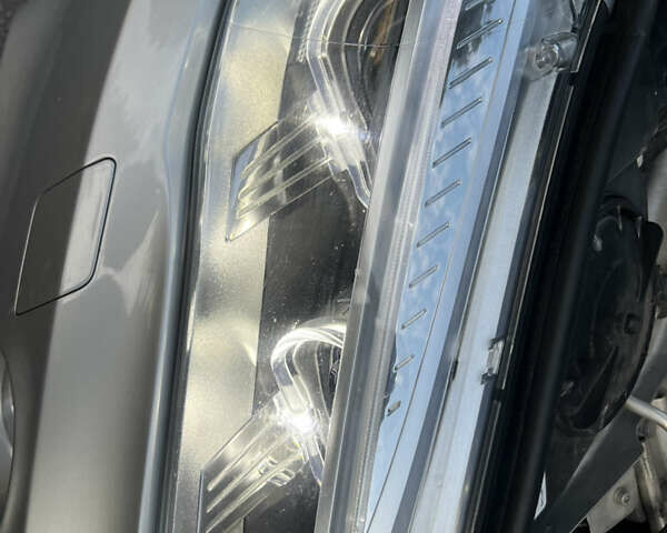 Серый БМВ Х5, объемом двигателя 2 л и пробегом 85 тыс. км за 29500 $, фото 29 на Automoto.ua