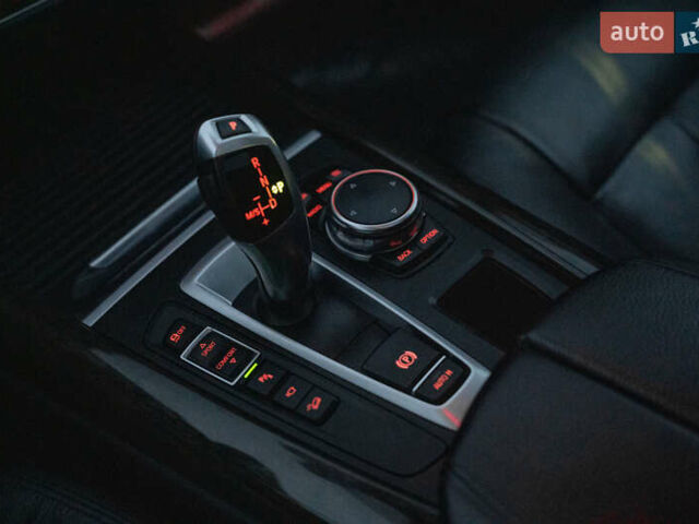 Сірий БМВ Х5, об'ємом двигуна 2.98 л та пробігом 208 тис. км за 21900 $, фото 33 на Automoto.ua