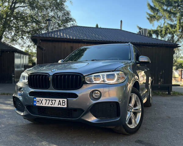 Сірий БМВ Х5, об'ємом двигуна 2.99 л та пробігом 314 тис. км за 28000 $, фото 4 на Automoto.ua