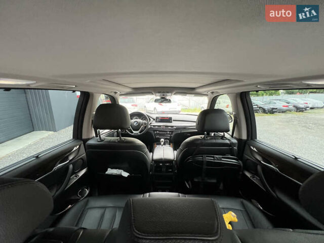 Серый БМВ Х5, объемом двигателя 2.99 л и пробегом 209 тыс. км за 31800 $, фото 10 на Automoto.ua