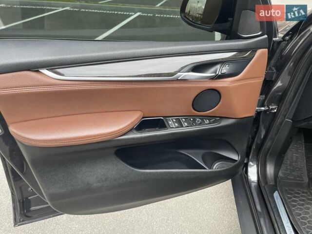 Серый БМВ Х5, объемом двигателя 2 л и пробегом 160 тыс. км за 22800 $, фото 44 на Automoto.ua
