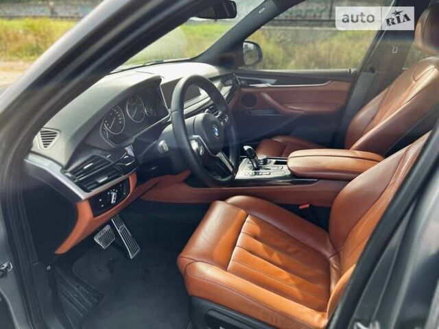 Сірий БМВ Х5, об'ємом двигуна 2 л та пробігом 218 тис. км за 20999 $, фото 8 на Automoto.ua