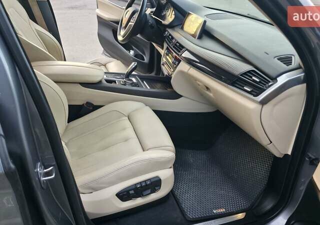 Серый БМВ Х5, объемом двигателя 2.98 л и пробегом 148 тыс. км за 26000 $, фото 29 на Automoto.ua