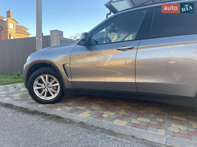 Серый БМВ Х5, объемом двигателя 2 л и пробегом 232 тыс. км за 24000 $, фото 6 на Automoto.ua