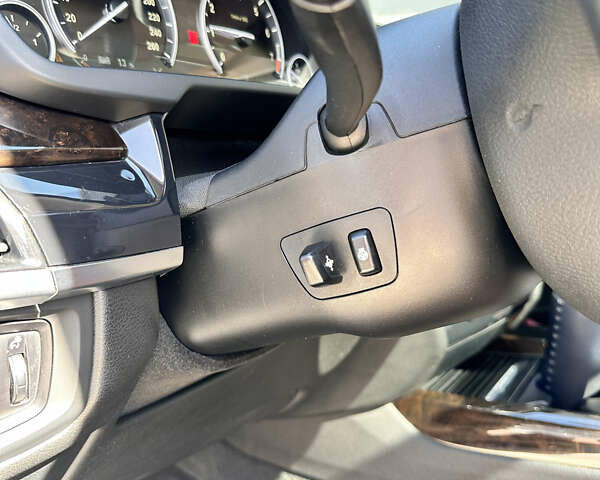 Серый БМВ Х5, объемом двигателя 2 л и пробегом 98 тыс. км за 24500 $, фото 18 на Automoto.ua