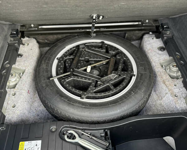 БМВ Х5 2015 в Чернигове на Automoto.ua Серый БМВ Х5, объемом двигателя 3 л и пробегом 206 тыс. км за 32000 $, фото 27 на Automoto.ua