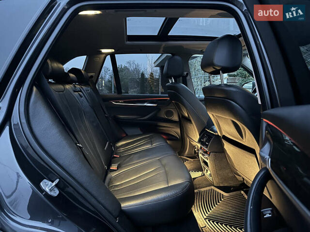 Серый БМВ Х5, объемом двигателя 3 л и пробегом 198 тыс. км за 25999 $, фото 89 на Automoto.ua