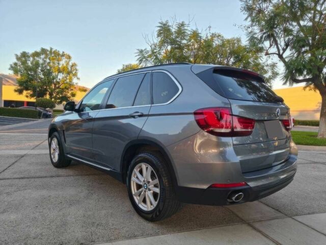 Серый БМВ Х5, объемом двигателя 3 л и пробегом 77 тыс. км за 14600 $, фото 7 на Automoto.ua