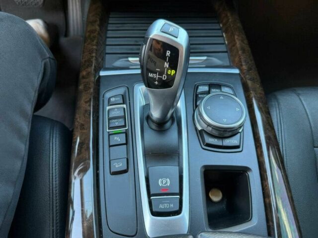 Сірий БМВ Х5, об'ємом двигуна 3 л та пробігом 75 тис. км за 19700 $, фото 11 на Automoto.ua