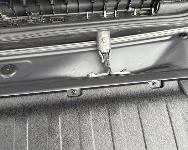 Серый БМВ Х5, объемом двигателя 2.98 л и пробегом 144 тыс. км за 23500 $, фото 36 на Automoto.ua