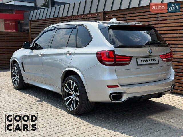 Серый БМВ Х5, объемом двигателя 2.99 л и пробегом 233 тыс. км за 38000 $, фото 4 на Automoto.ua