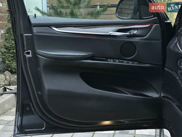 Серый БМВ Х5, объемом двигателя 3 л и пробегом 198 тыс. км за 25999 $, фото 52 на Automoto.ua