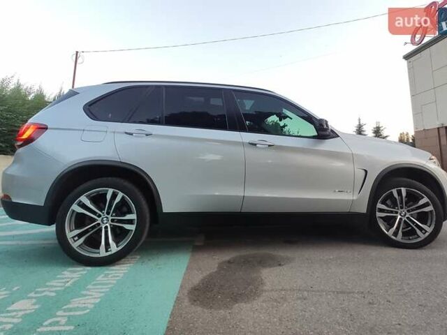 Серый БМВ Х5, объемом двигателя 3 л и пробегом 215 тыс. км за 19900 $, фото 9 на Automoto.ua