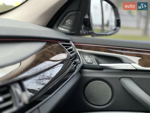 Серый БМВ Х5, объемом двигателя 2.98 л и пробегом 150 тыс. км за 24500 $, фото 30 на Automoto.ua
