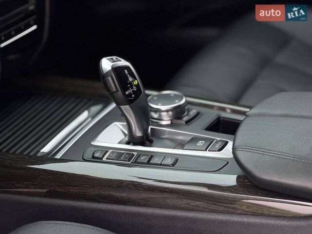 Серый БМВ Х5, объемом двигателя 2.98 л и пробегом 148 тыс. км за 25000 $, фото 38 на Automoto.ua