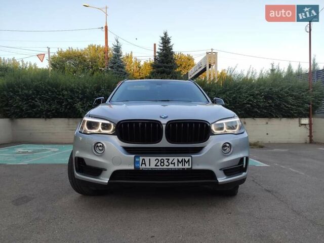 Серый БМВ Х5, объемом двигателя 3 л и пробегом 215 тыс. км за 19900 $, фото 2 на Automoto.ua