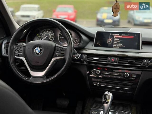 Серый БМВ Х5, объемом двигателя 2.98 л и пробегом 148 тыс. км за 25000 $, фото 43 на Automoto.ua