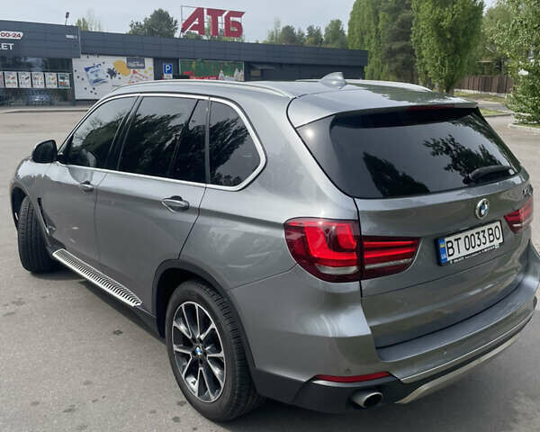 Серый БМВ Х5, объемом двигателя 3 л и пробегом 166 тыс. км за 24500 $, фото 6 на Automoto.ua