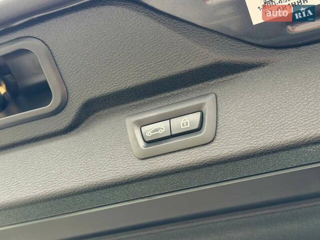 Серый БМВ Х5, объемом двигателя 2.98 л и пробегом 148 тыс. км за 25000 $, фото 31 на Automoto.ua