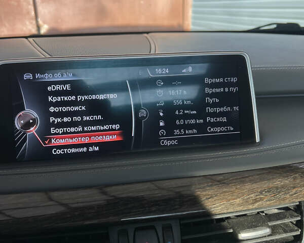 Серый БМВ Х5, объемом двигателя 2 л и пробегом 85 тыс. км за 29500 $, фото 41 на Automoto.ua